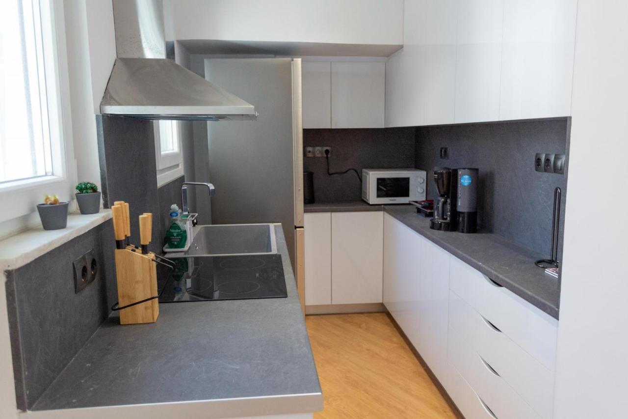 Gtrip Brand New Koukaki Apartment - 3125 Atene Esterno foto